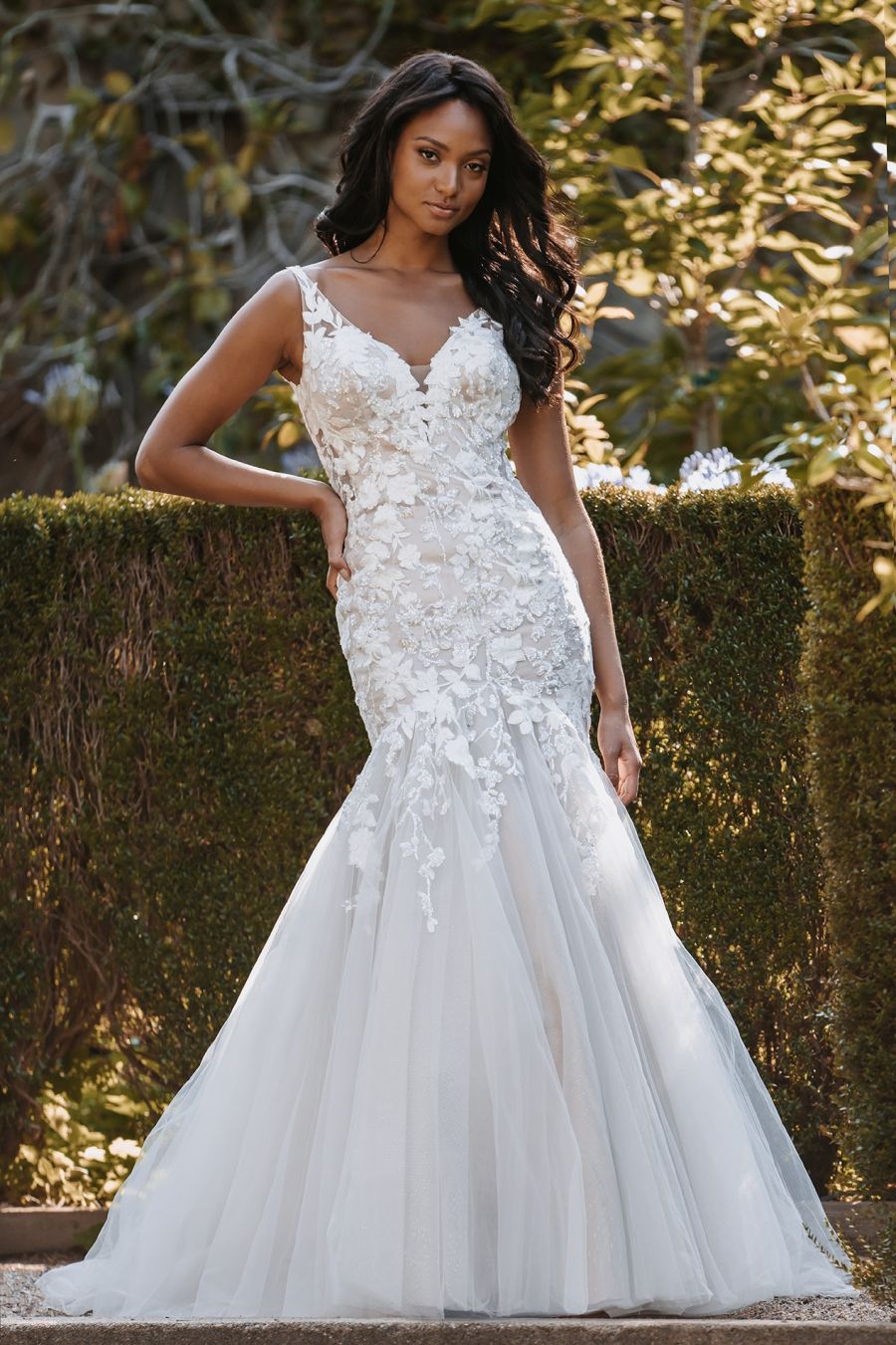 9913 by Allure Bridal