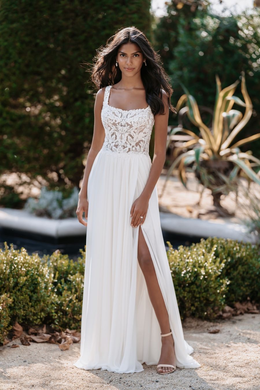 9916L by Allure Bridal