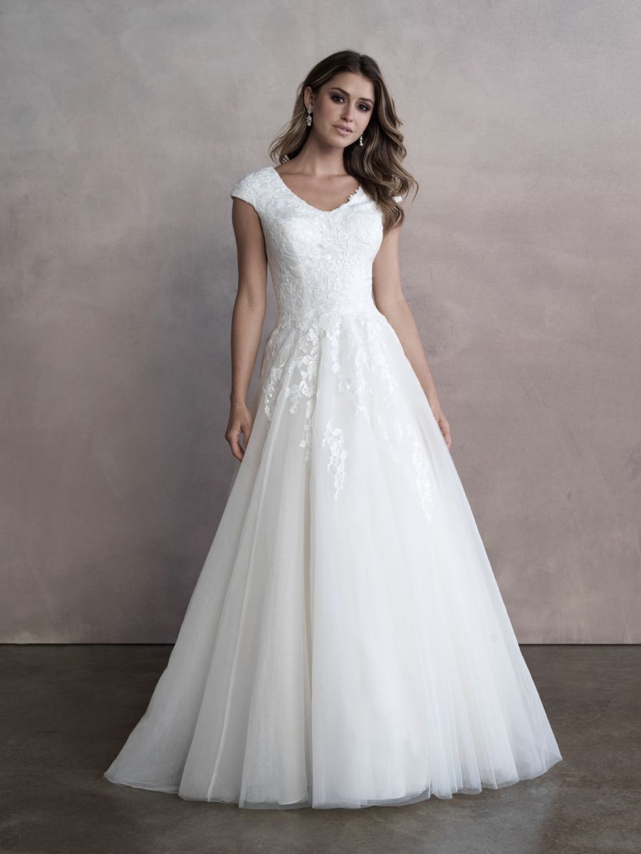 M668 by Allure Bridal