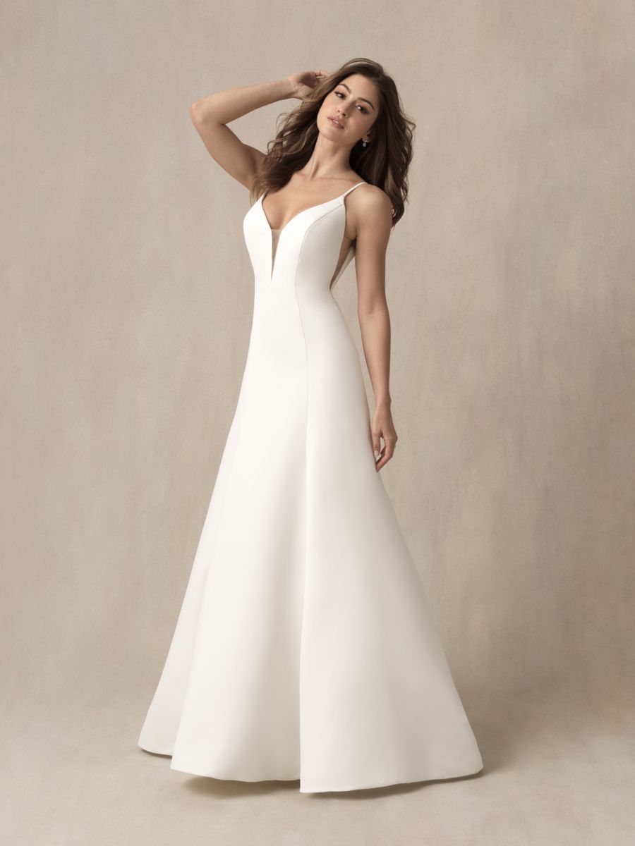 9862 by Allure Bridal